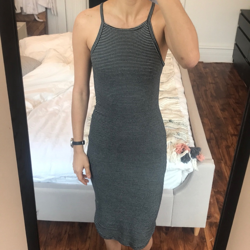 Urban Outfitters stretch midi dress size S